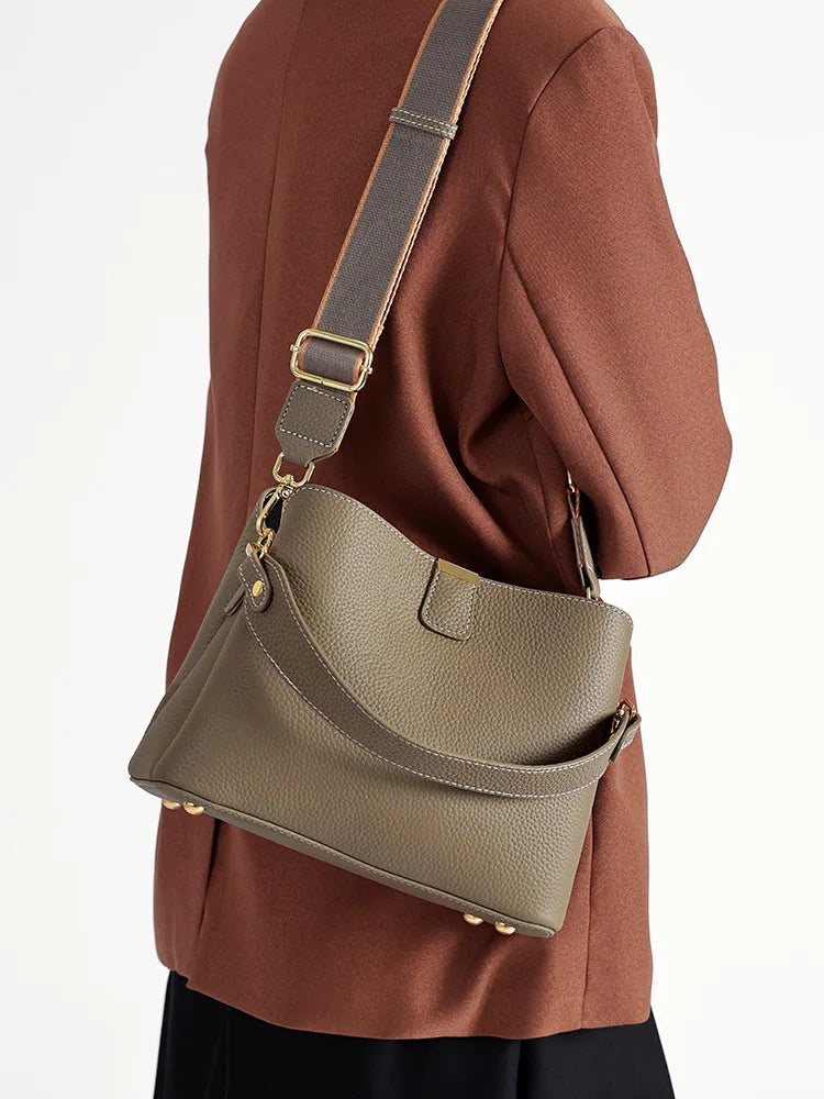 Kompaktowa torba crossbody z paskiem na ramię